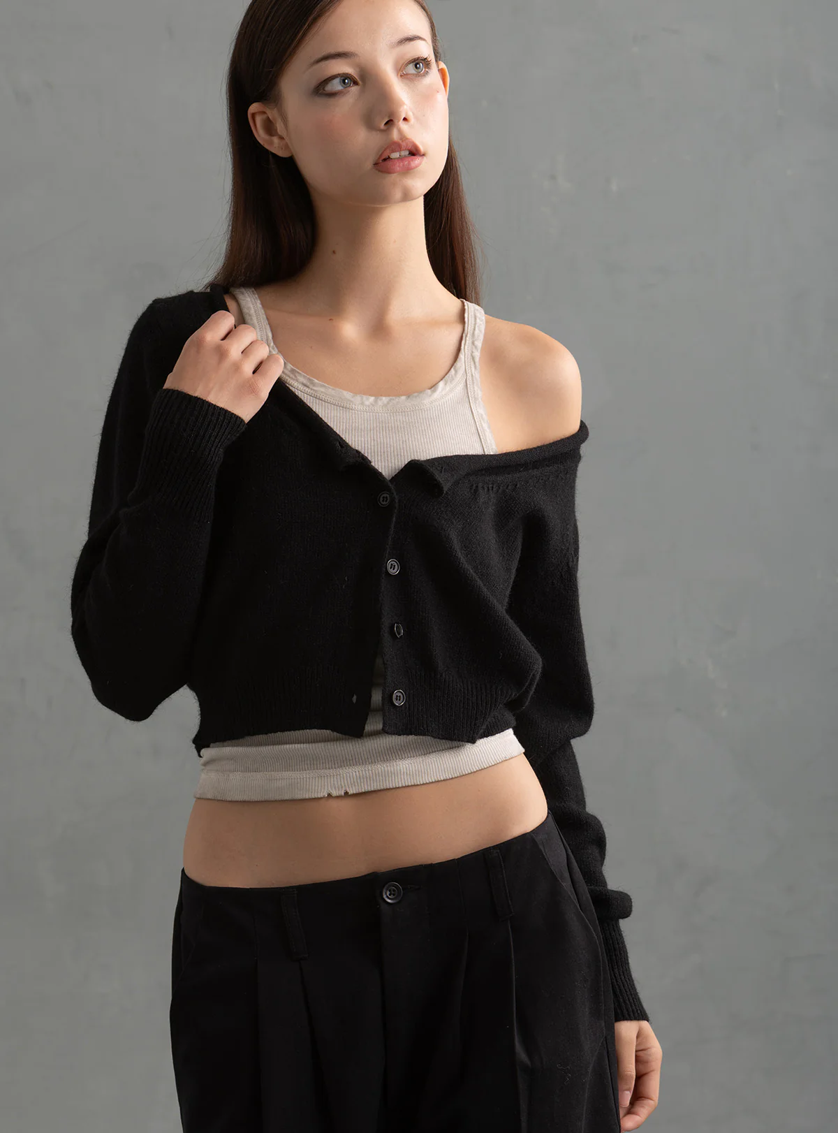Moda Cardigan - Image 3