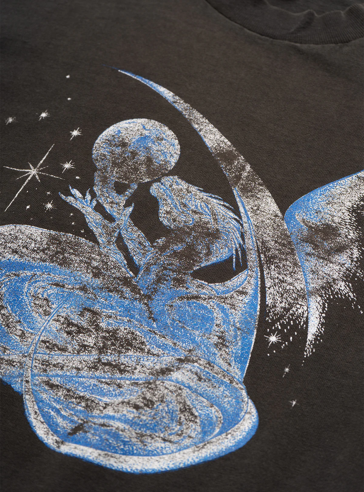 Vintage Fantasy Dragon Tee - Image 2